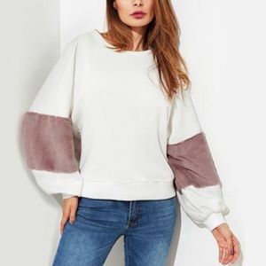 Fuzzy detail sweatshirt